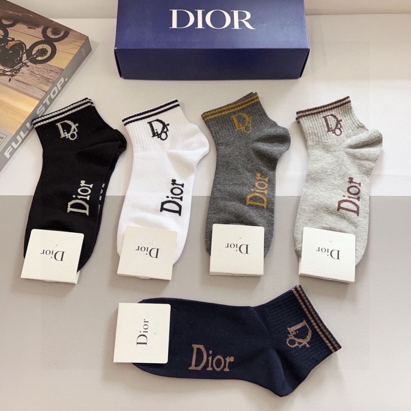 DIOR